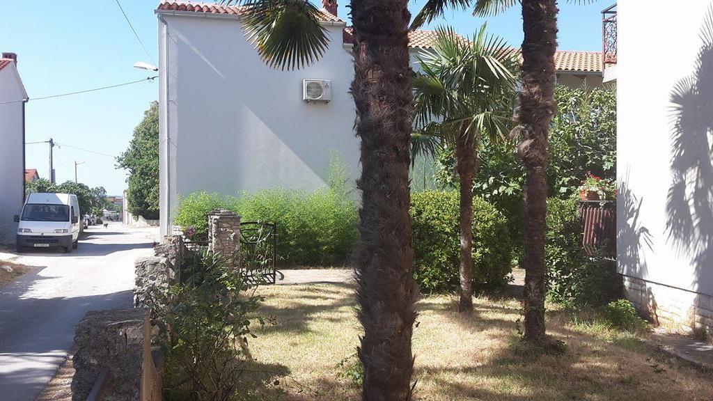 Apartment Zlata Vrcevan Medulin Exterior photo