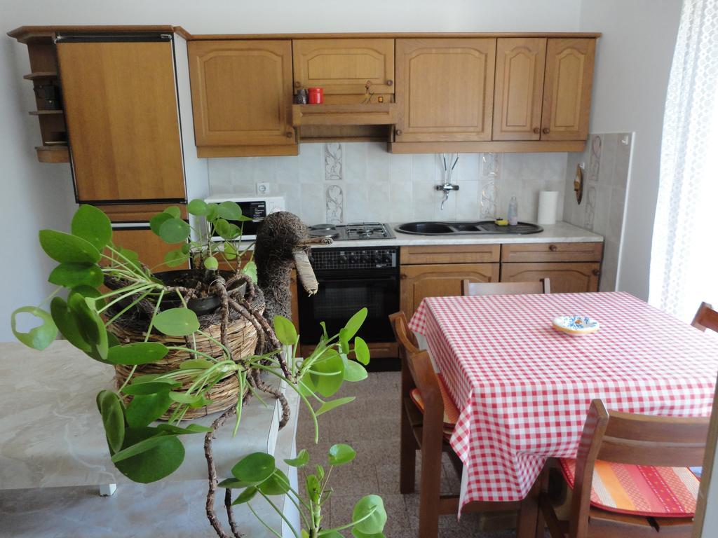Apartment Zlata Vrcevan Medulin Exterior photo
